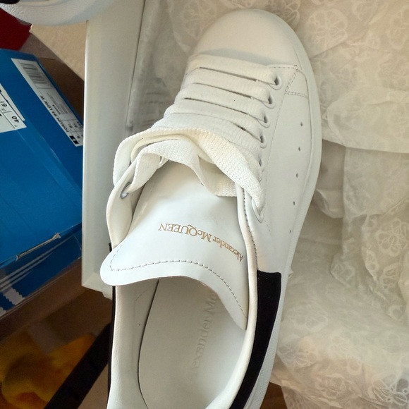 Alexander McQueen White and Black Sneakers - Picture 2 of 6